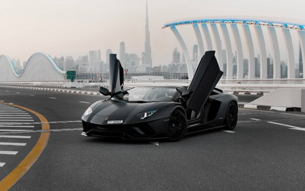 Lamborghini Aventador Roadster