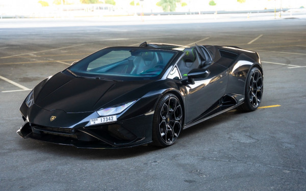 Schwarz Lamborghini Evo Spyder, 2023